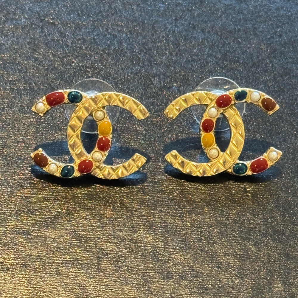 Chanel Resin Gold Tone CC Earrings